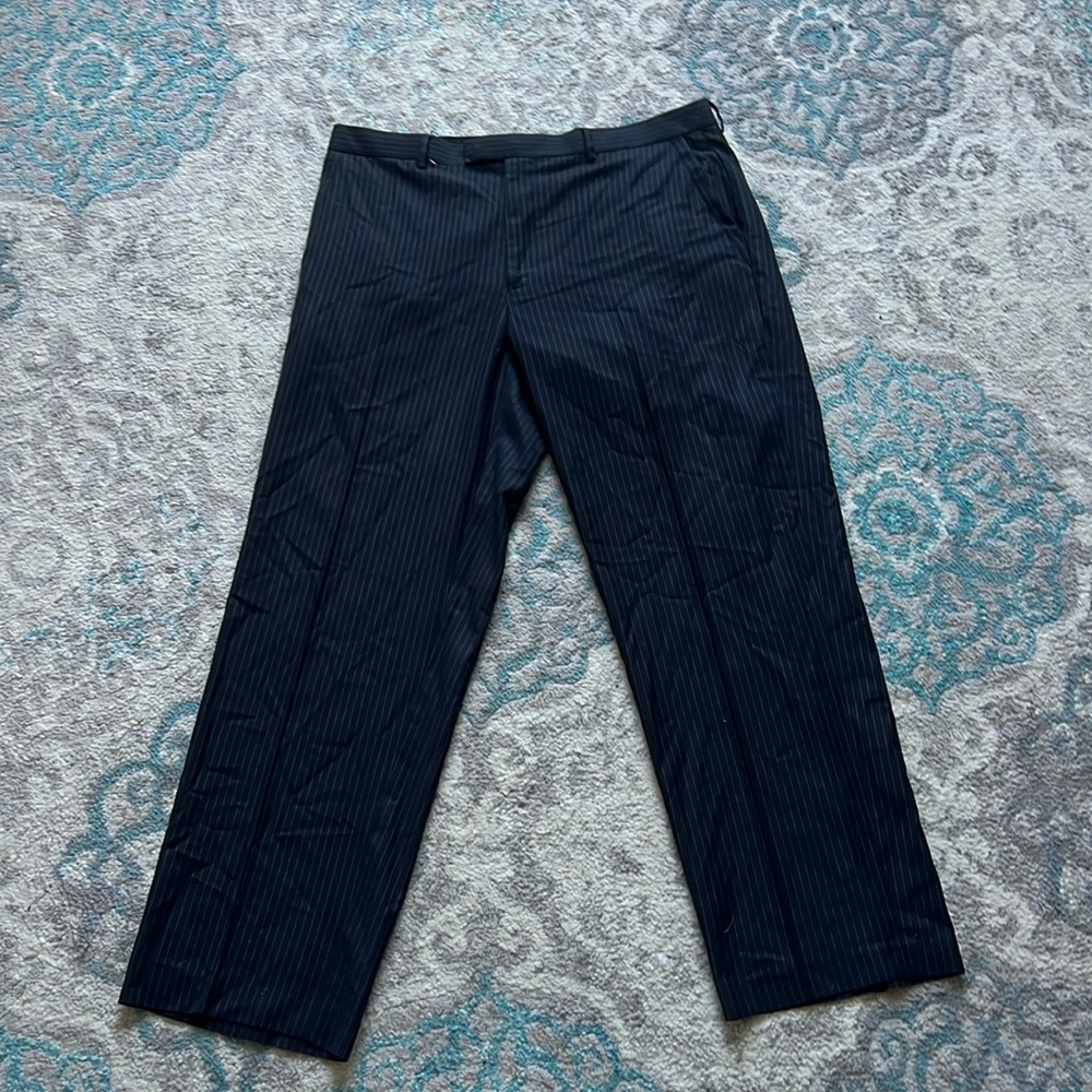 Perry Ellis Men’s Black Striped Pants - SZ 38/32